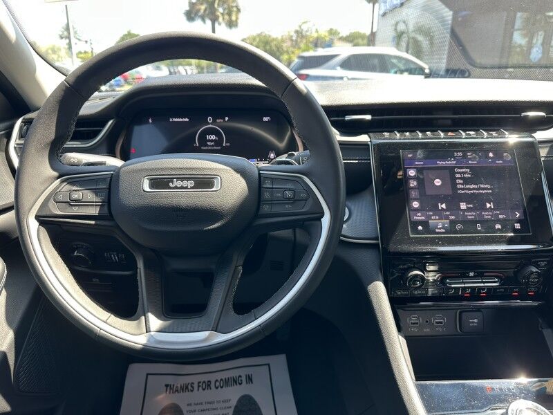 2023 Jeep Grand Cherokee L Laredo Jacksonville FL