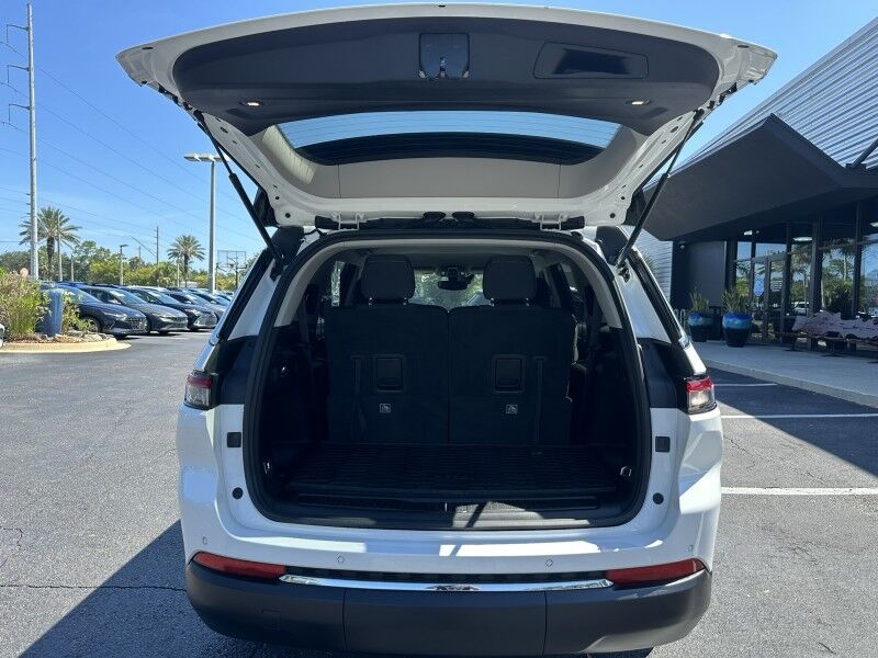 2023 Jeep Grand Cherokee L Laredo Jacksonville FL