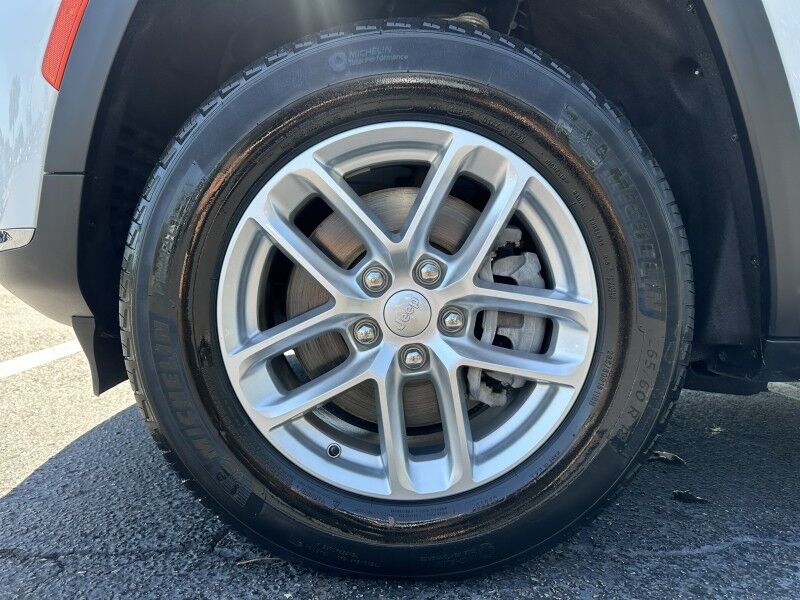 2023 Jeep Grand Cherokee L Laredo Jacksonville FL