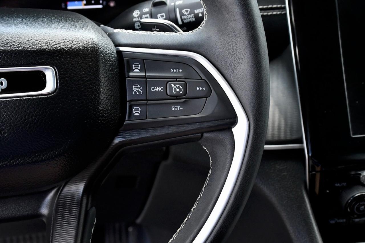 2023 Jeep Grand Cherokee L Laredo Lake Worth FL