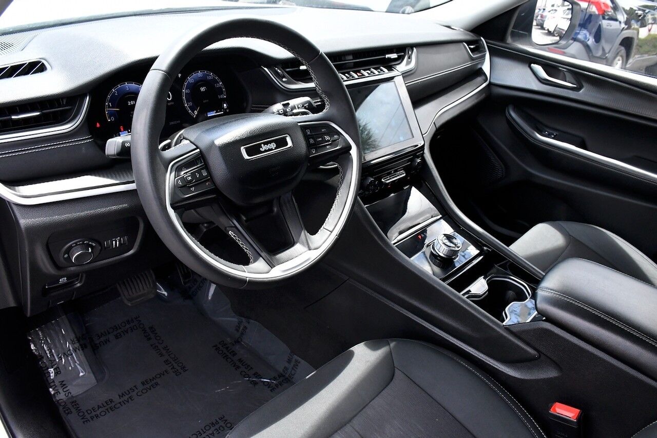 2023 Jeep Grand Cherokee L Laredo Doral FL