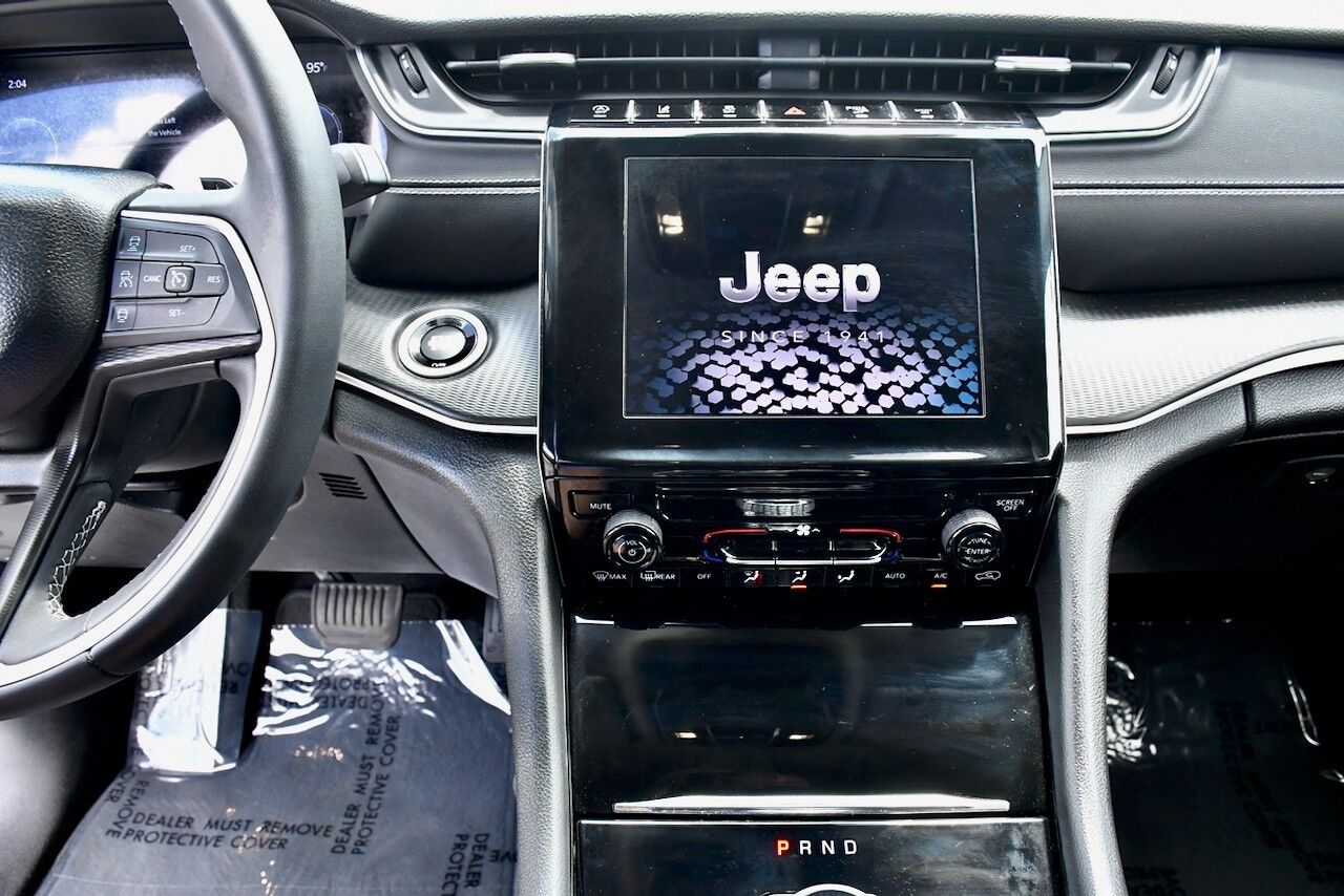 2023 Jeep Grand Cherokee L Laredo Doral FL
