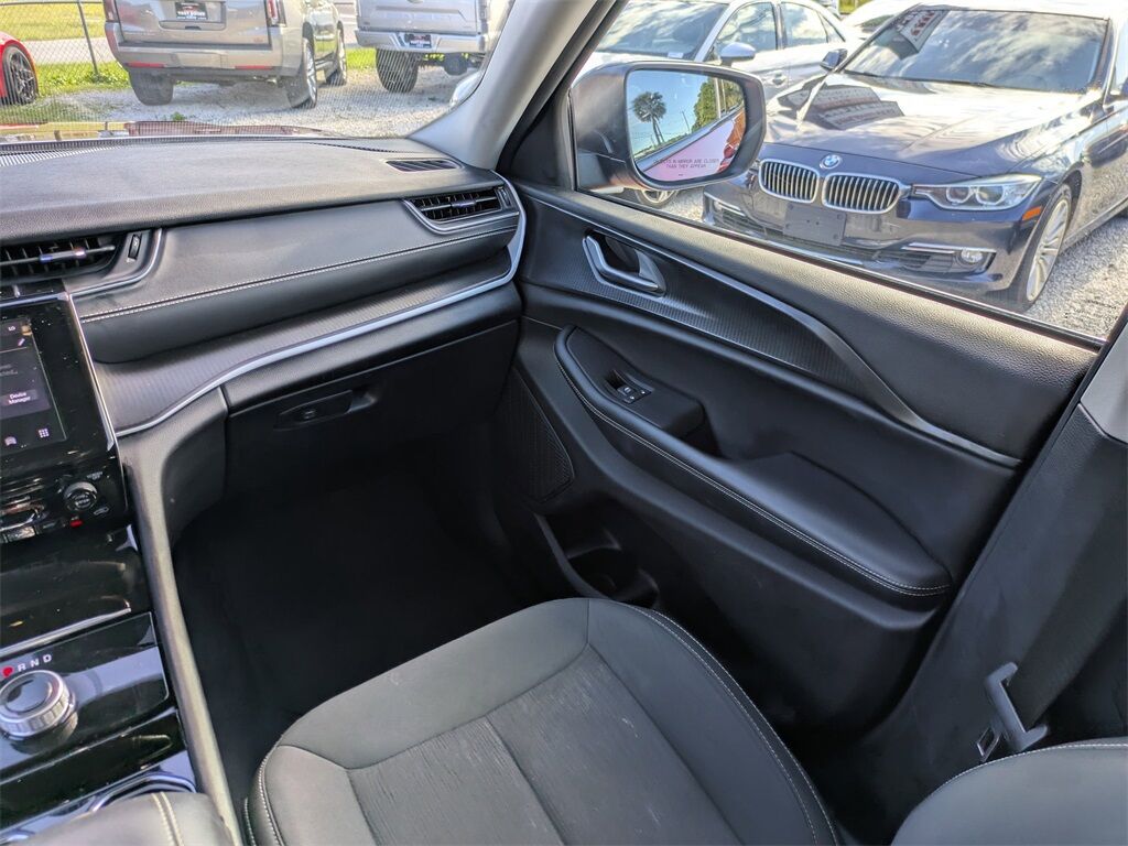 2023 Jeep Grand Cherokee L Laredo Jacksonville FL