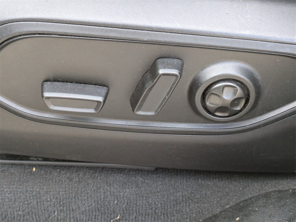 2023 Jeep Grand Cherokee L Laredo Saint Augustine FL