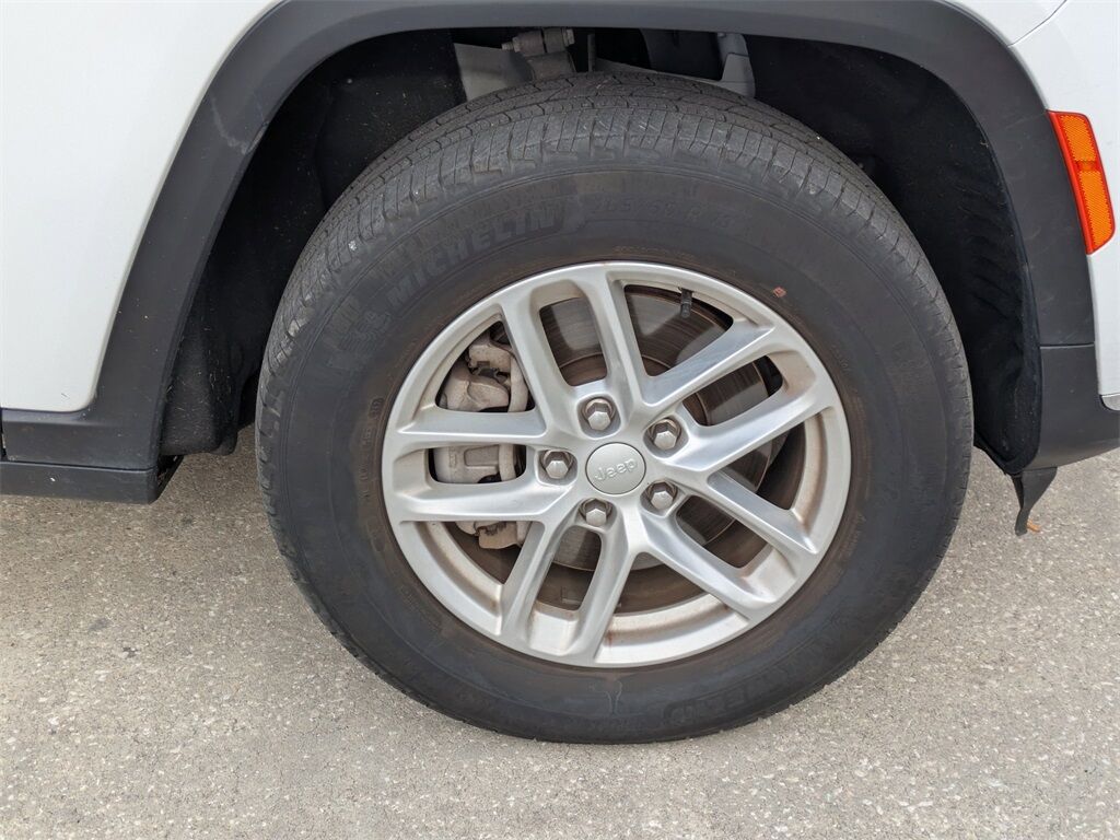 2023 Jeep Grand Cherokee L Laredo Saint Augustine FL