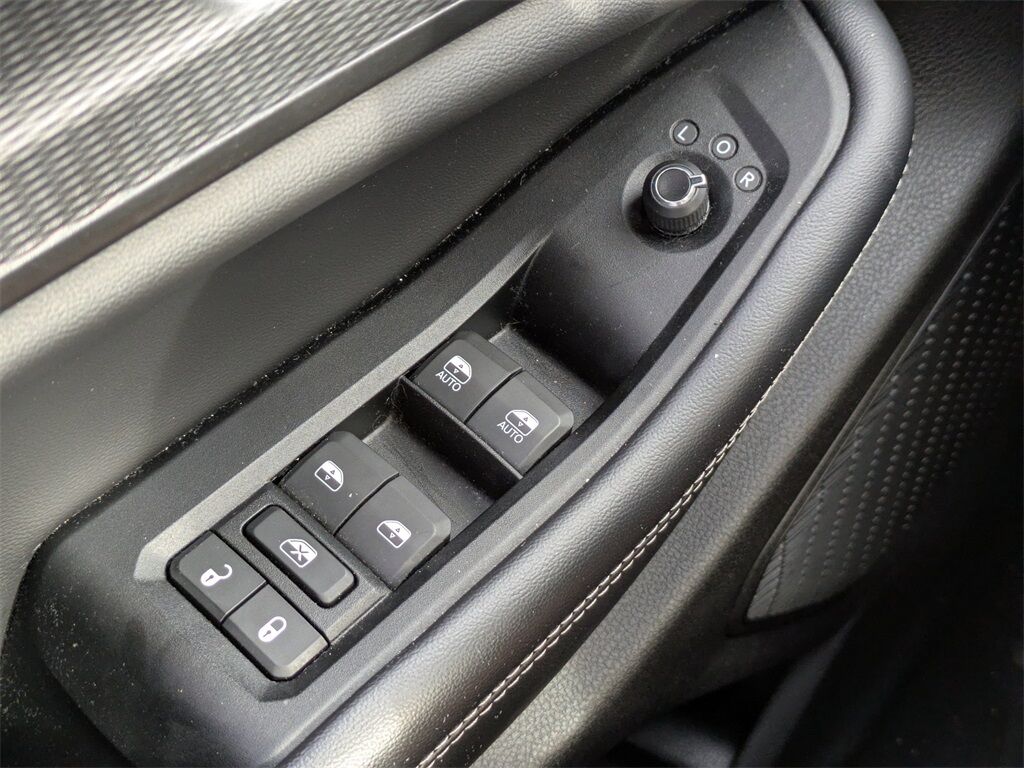 2023 Jeep Grand Cherokee L Laredo Saint Augustine FL