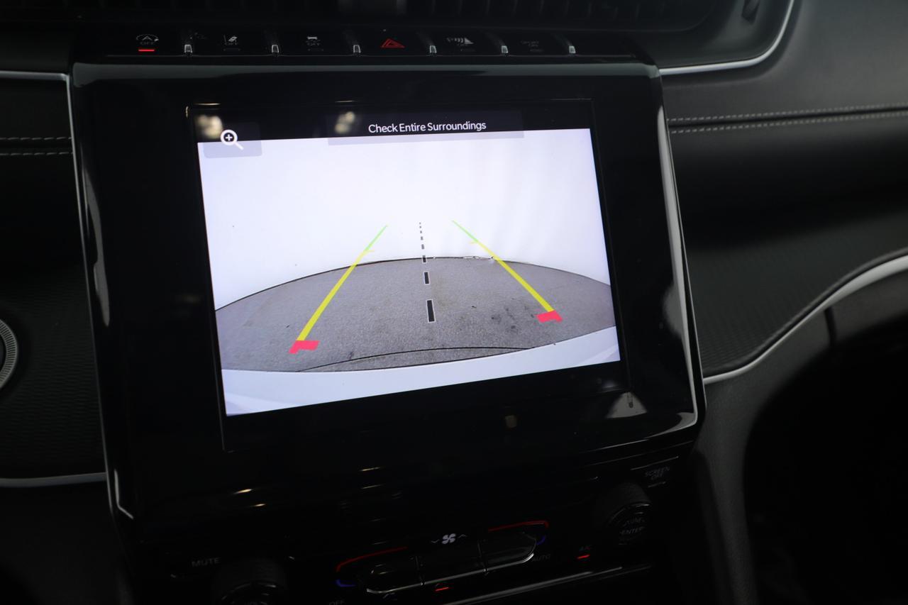 2023 Jeep Grand Cherokee L Laredo New Braunfels TX