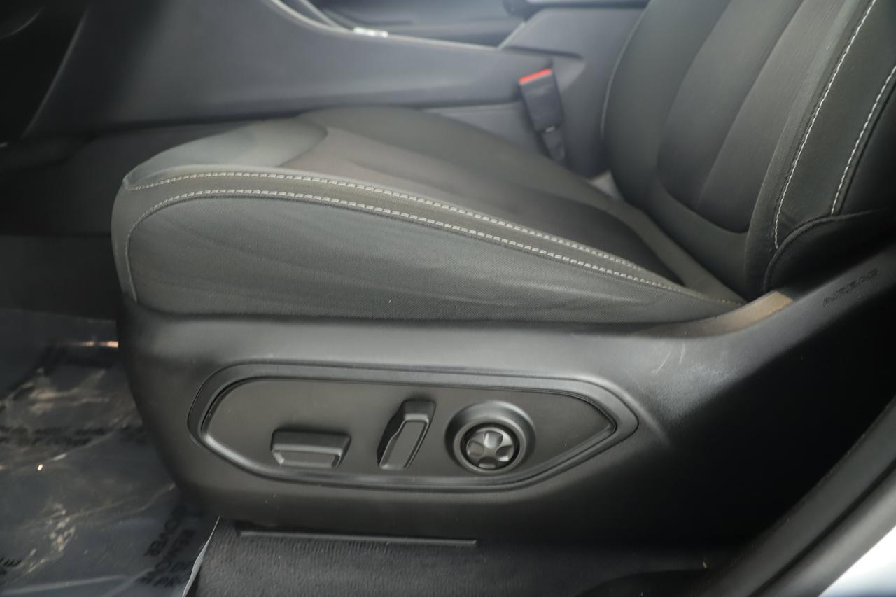 2023 Jeep Grand Cherokee L Laredo New Braunfels TX