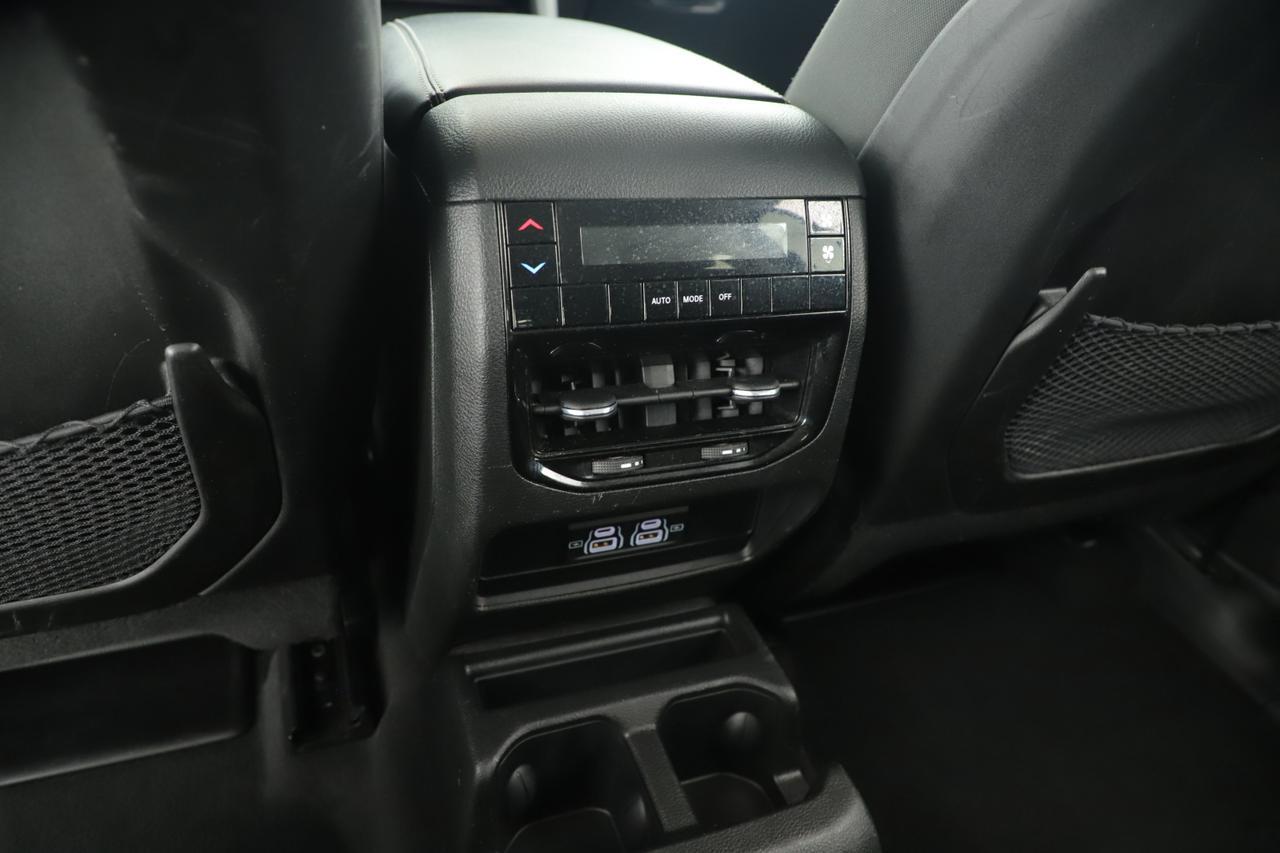 2023 Jeep Grand Cherokee L Laredo New Braunfels TX