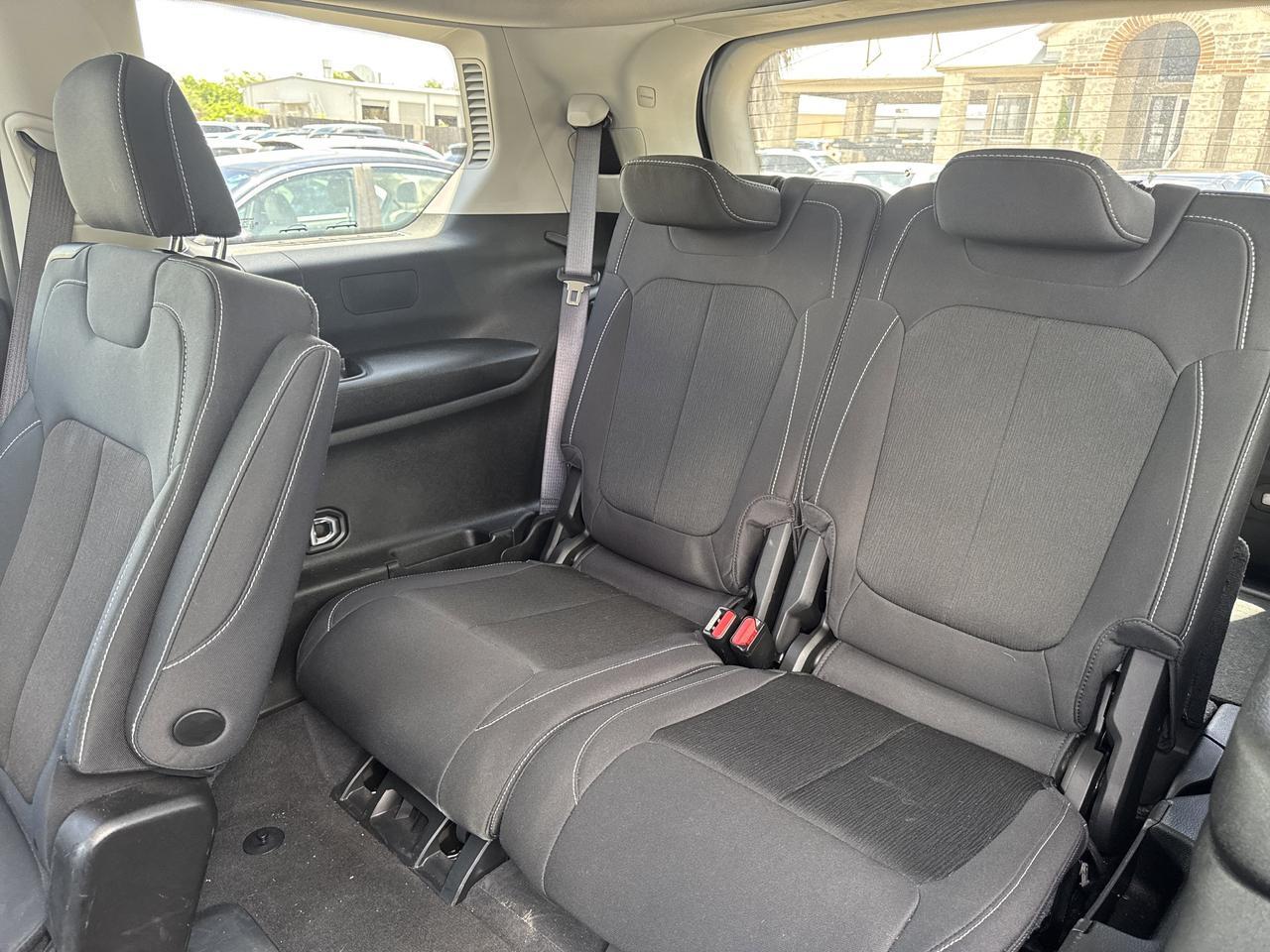 2023 Jeep Grand Cherokee L Laredo San Antonio TX