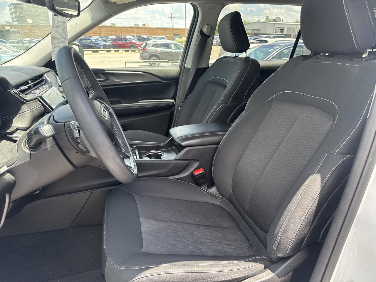 2023 Jeep Grand Cherokee L Laredo San Antonio TX