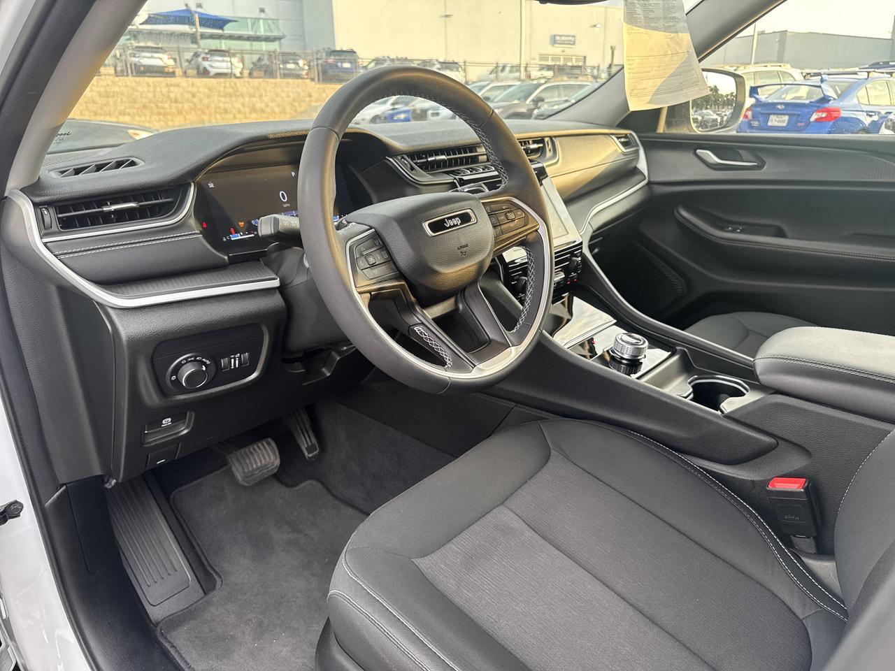 2023 Jeep Grand Cherokee L Laredo San Antonio TX