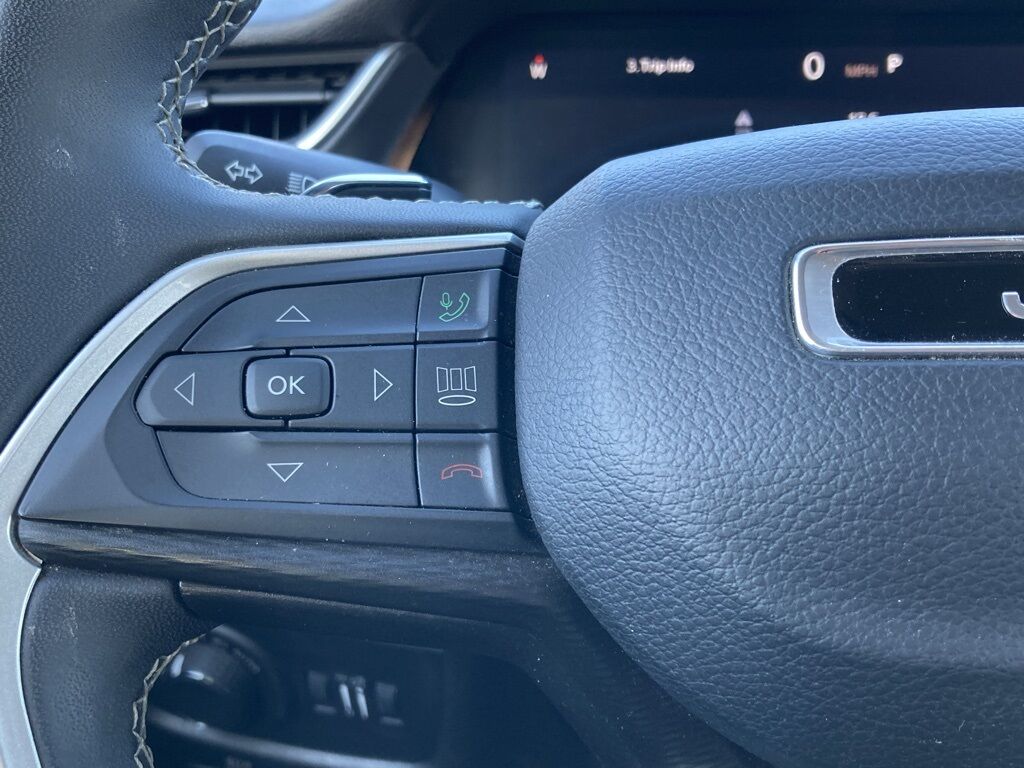 2023 Jeep Grand Cherokee L Laredo San Antonio TX