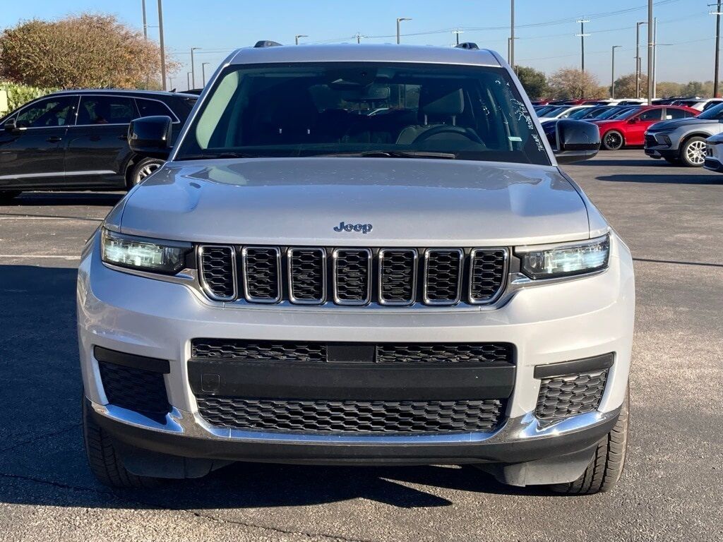 2023 Jeep Grand Cherokee L Laredo