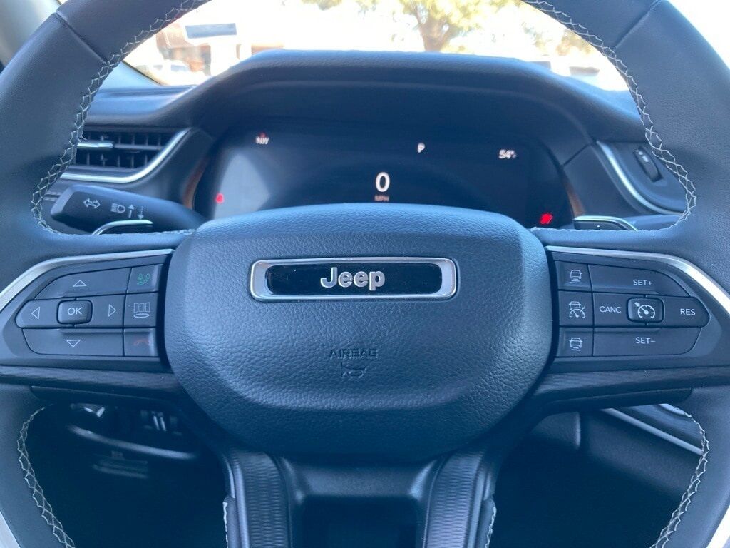 2023 Jeep Grand Cherokee L Laredo San Antonio TX