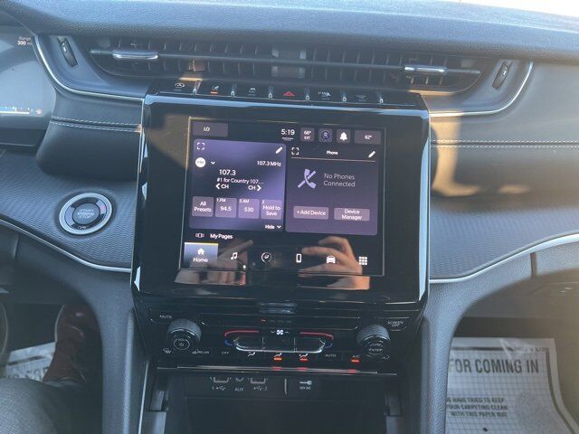2023 Jeep Grand Cherokee L Laredo Carbondale IL