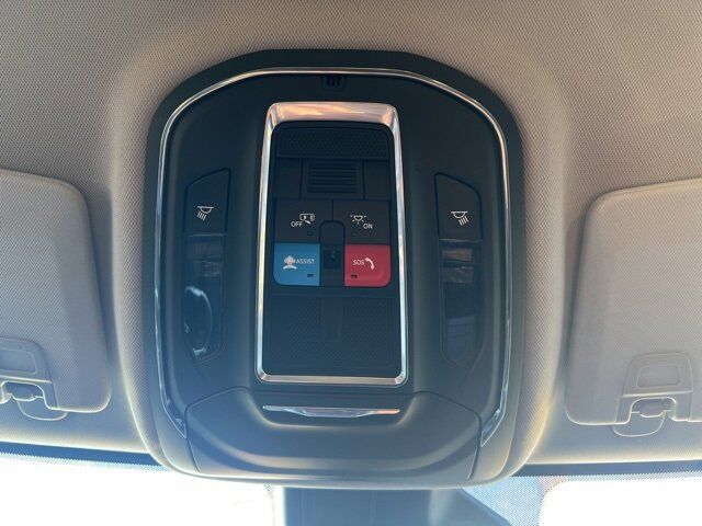2023 Jeep Grand Cherokee L Laredo Carbondale IL