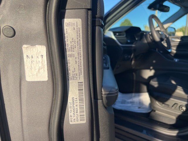 2023 Jeep Grand Cherokee L Laredo Carbondale IL