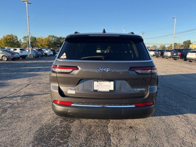 2023 Jeep Grand Cherokee L Laredo Carbondale IL