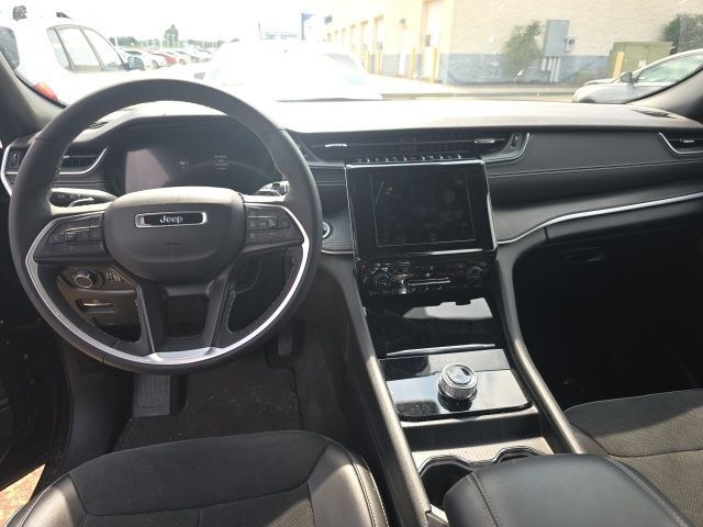 2023 Jeep Grand Cherokee L Laredo Cape Girardeau MO