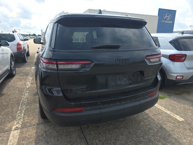 2023 Jeep Grand Cherokee L Laredo