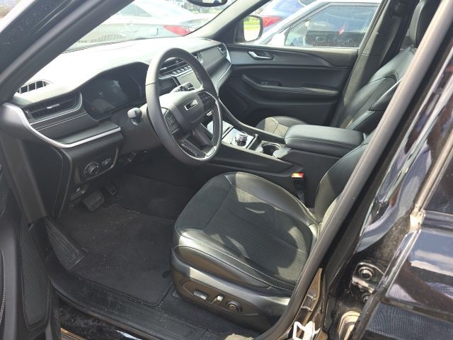 2023 Jeep Grand Cherokee L Laredo Cape Girardeau MO