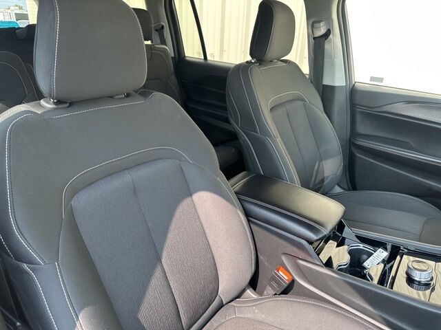 2023 Jeep Grand Cherokee L Laredo Watertown SD