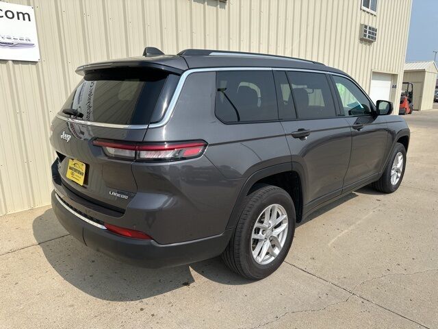 2023 Jeep Grand Cherokee L Laredo Watertown SD