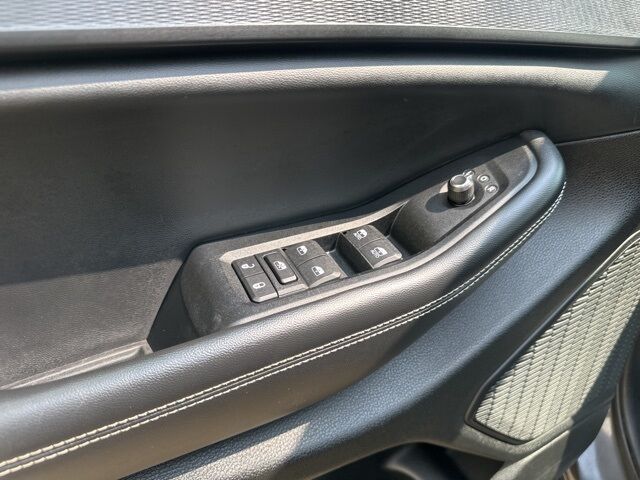 2023 Jeep Grand Cherokee L Laredo Watertown SD