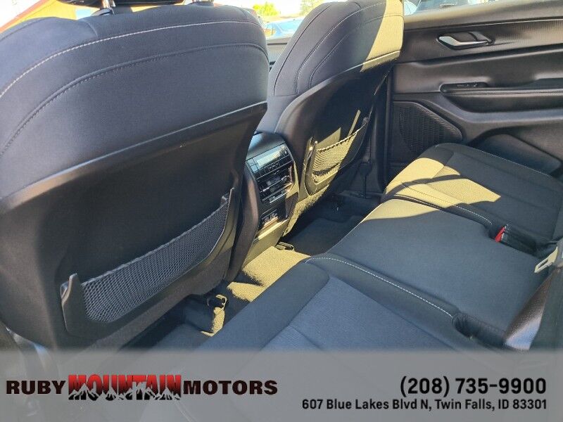 2023 Jeep Grand Cherokee L Laredo Twin Falls ID
