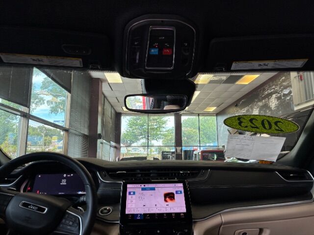 2023 Jeep Grand Cherokee L Limited 4x4 Kannapolis NC