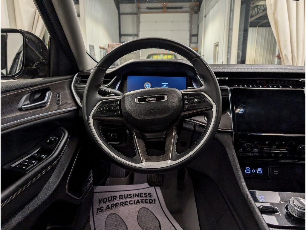 2023 Jeep Grand Cherokee L Limited Bozeman MT