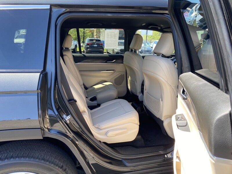 2023 Jeep Grand Cherokee L Limited Bristol  PA