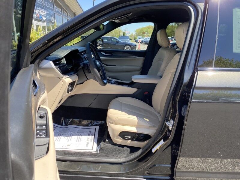 2023 Jeep Grand Cherokee L Limited Bristol  PA