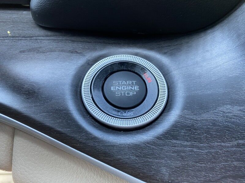 2023 Jeep Grand Cherokee L Limited Bristol  PA