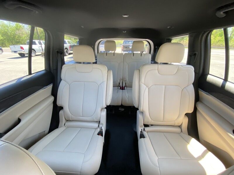 2023 Jeep Grand Cherokee L Limited Bristol  PA