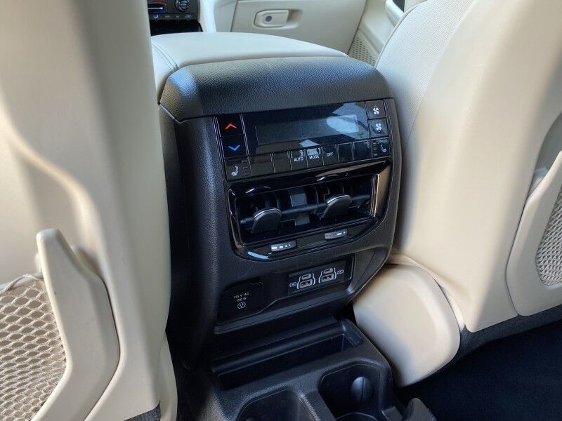 2023 Jeep Grand Cherokee L Limited Bristol  PA