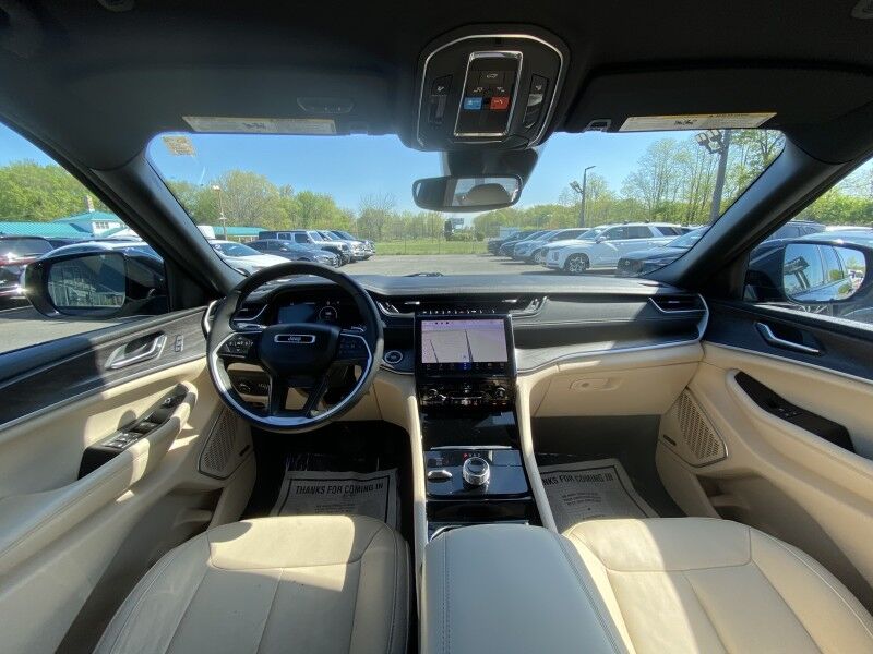 2023 Jeep Grand Cherokee L Limited Springfield PA