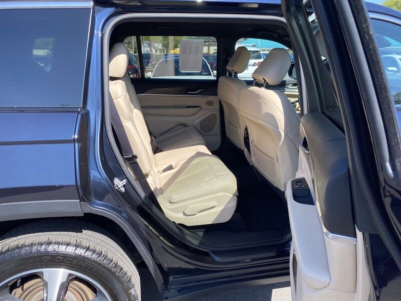 2023 Jeep Grand Cherokee L Limited Springfield PA