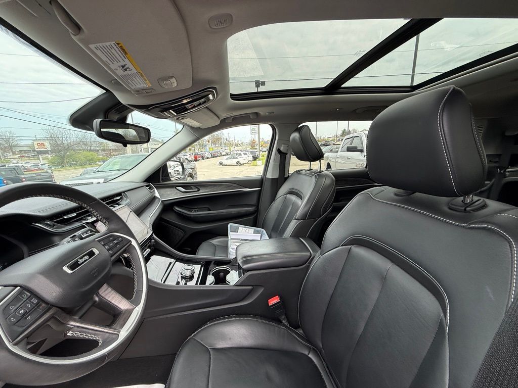 2023 Jeep Grand Cherokee L Limited Crestwood KY