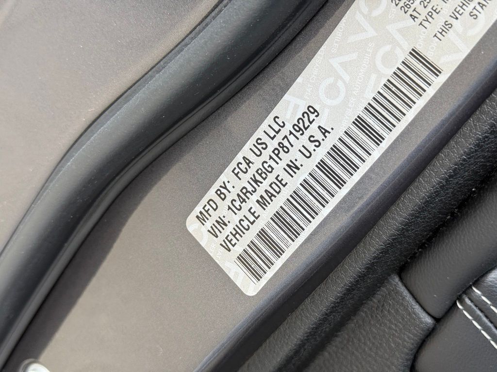 2023 Jeep Grand Cherokee L Limited Crestwood KY