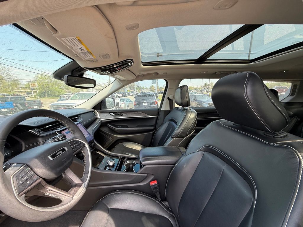 2023 Jeep Grand Cherokee L Limited Crestwood KY