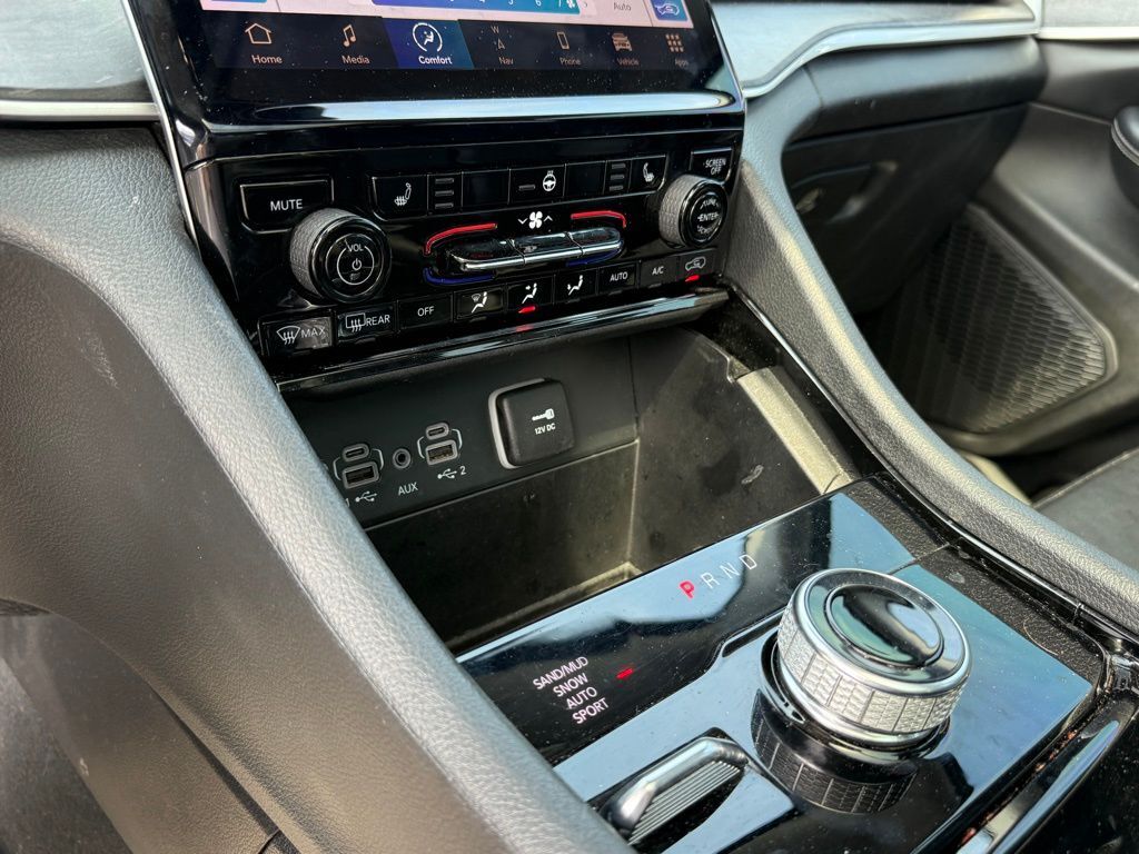 2023 Jeep Grand Cherokee L Limited Crestwood KY