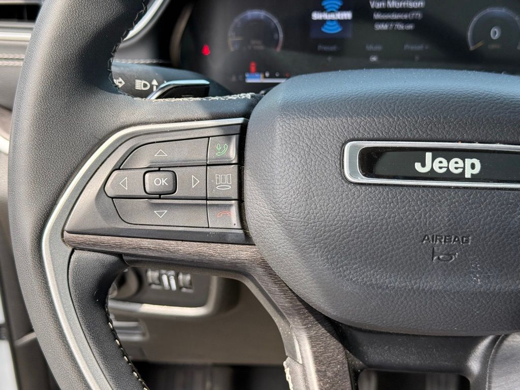 2023 Jeep Grand Cherokee L Limited Crestwood KY