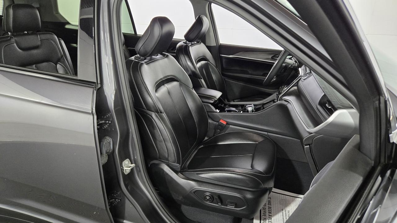 2023 Jeep Grand Cherokee L Limited Jersey City NJ