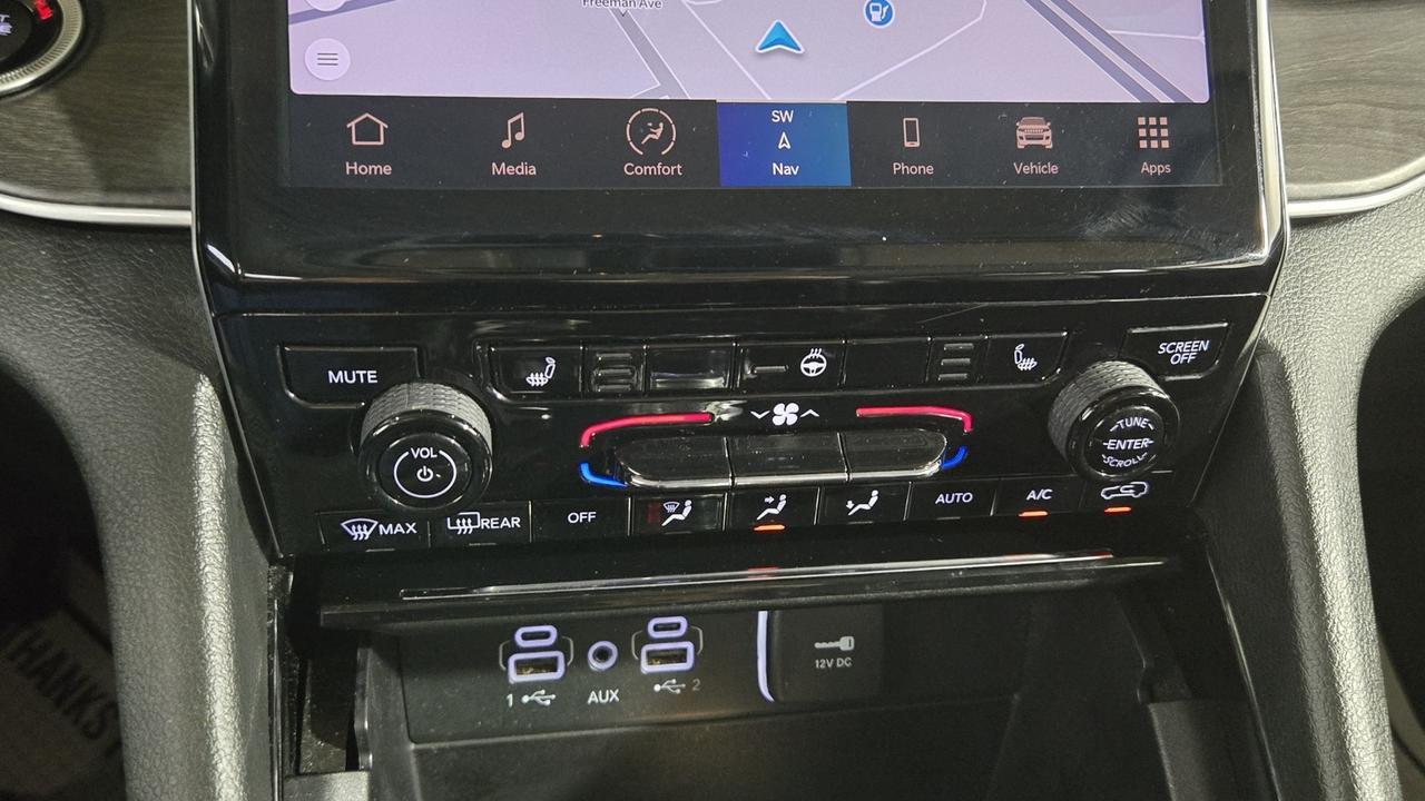 2023 Jeep Grand Cherokee L Limited Jersey City NJ