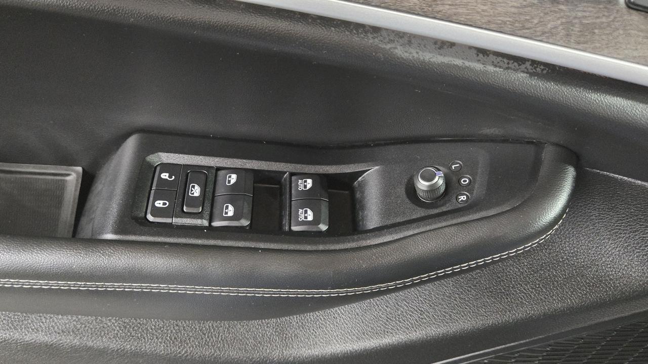 2023 Jeep Grand Cherokee L Limited Jersey City NJ