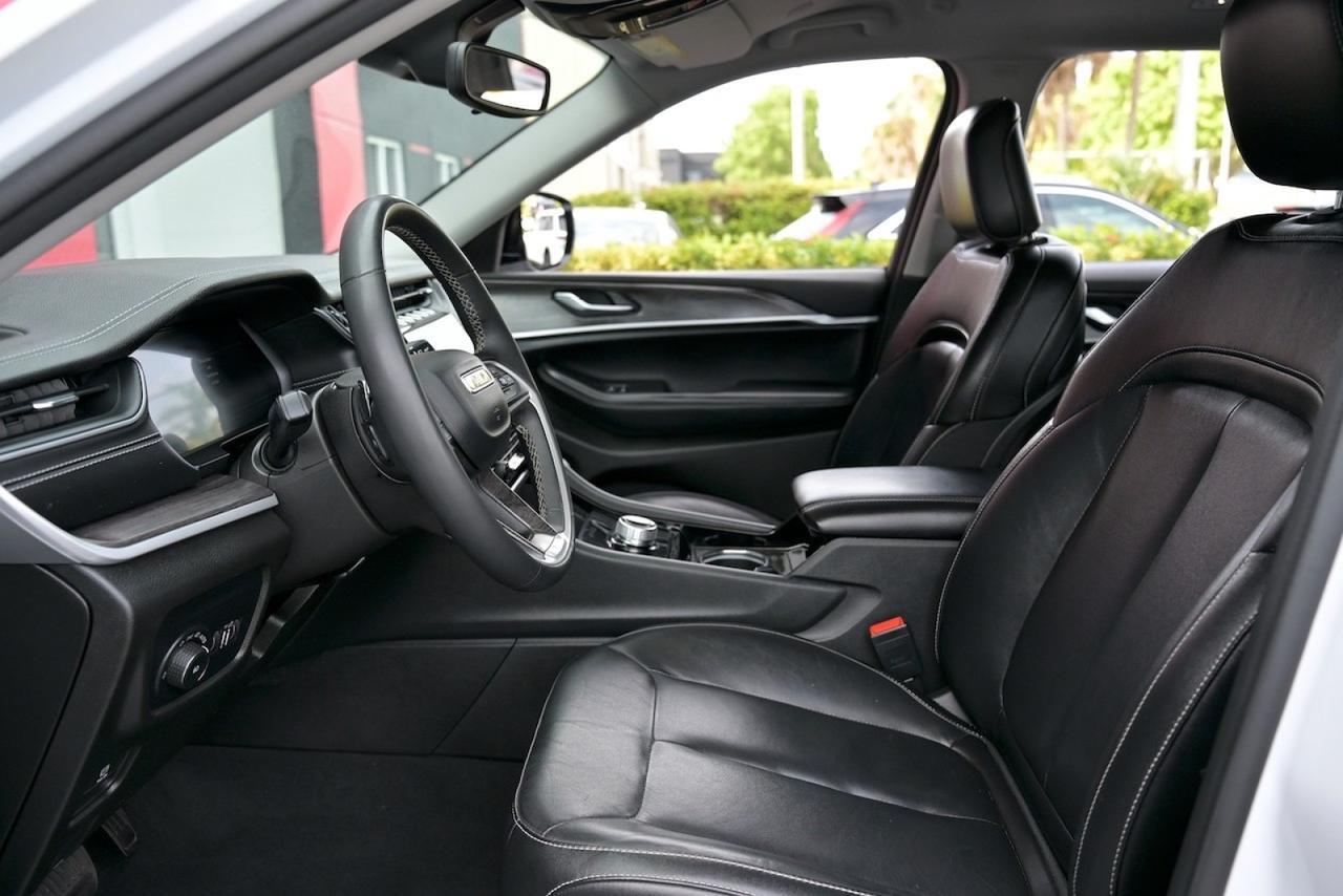 2023 Jeep Grand Cherokee L Limited Lake Worth FL