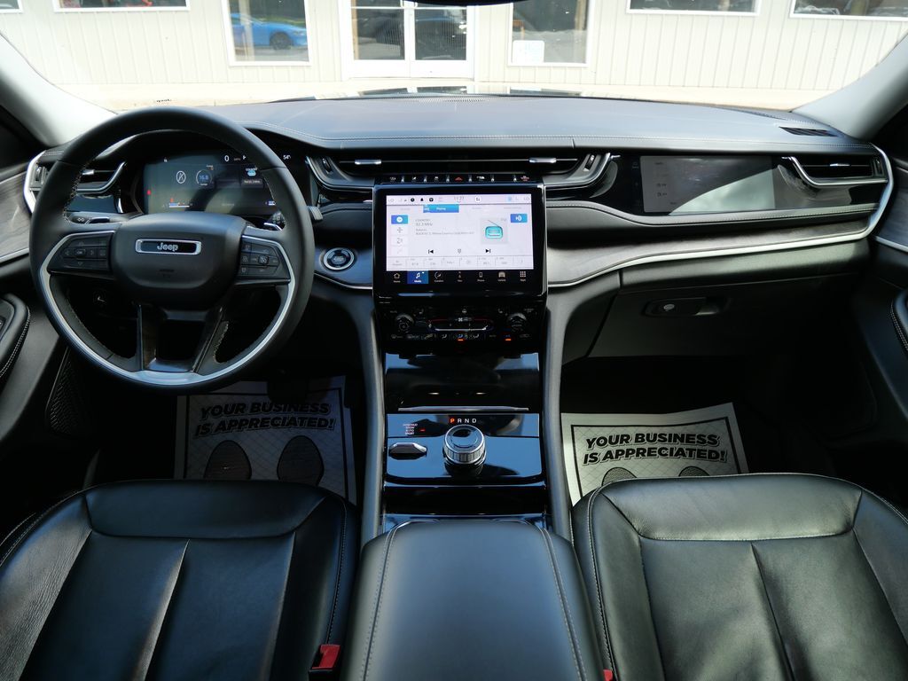 2023 Jeep Grand Cherokee L Limited Mt Pleasant MI
