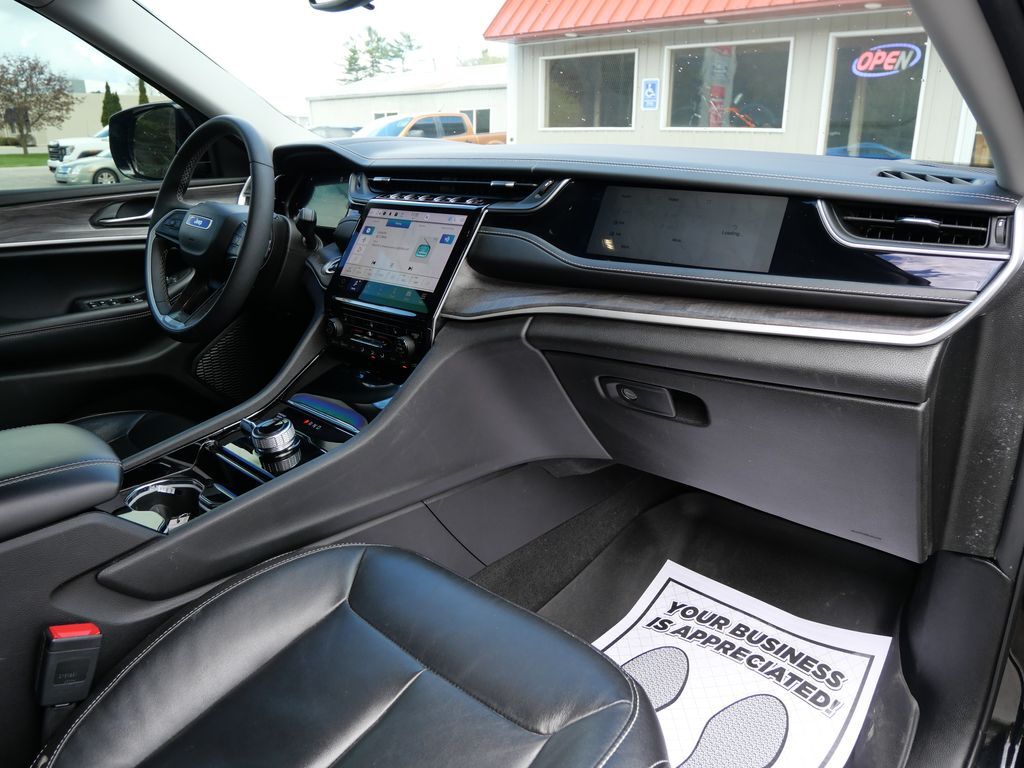 2023 Jeep Grand Cherokee L Limited Mt Pleasant MI